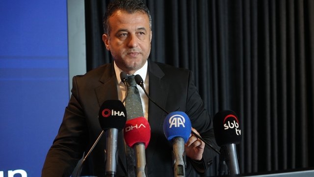 Başkan Doğan: "Samsun, büyükşehirler arasında ulaşımda sorunlu iller arasında yer almıyor"
"Entegre Ulaşım Sistemleri Çalıştayı"nda Samsun'un ulaşımı masaya yatırıldı
