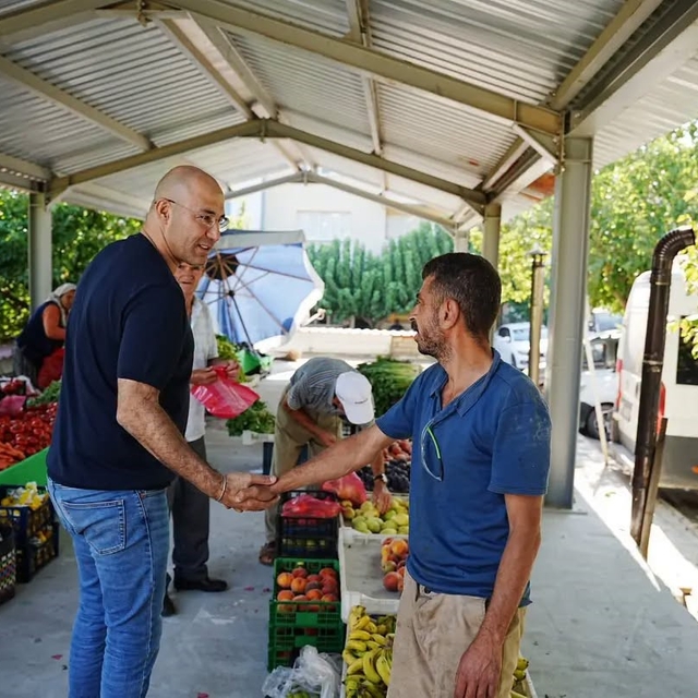 Germencik'te kapalı pazar yeri esnaf ve vatandaşların hizmetine sunuldu