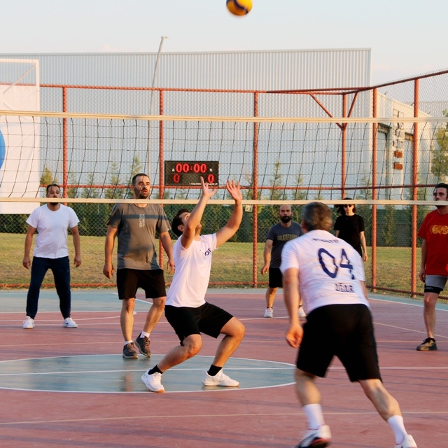 Kütahya'da Firmalar Arası Voleybol Turnuvası'nın şampiyonu belli oldu