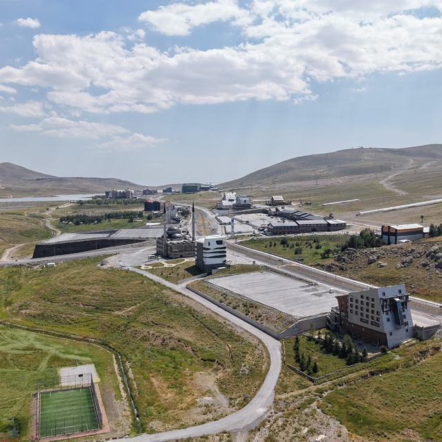 Büyükşehir'den Erciyes'te dört mevsim turizm hamlesi