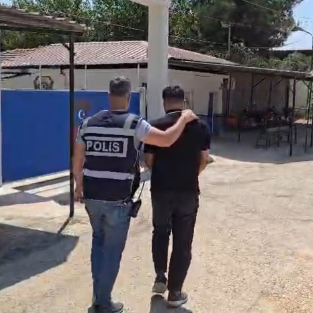 Reyhanlı'da 4 yıl hapis cezasıyla aranan şahıs yakalandı