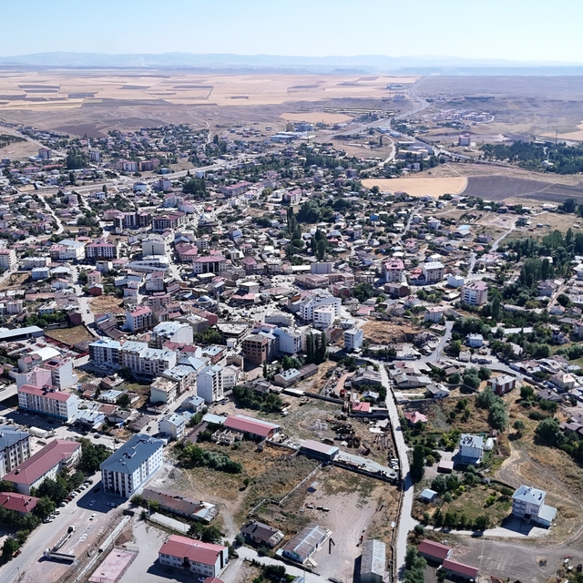 Çermiğin geleceği için termiğin uzman ellerde işletilmesi talep edildi
Kang...