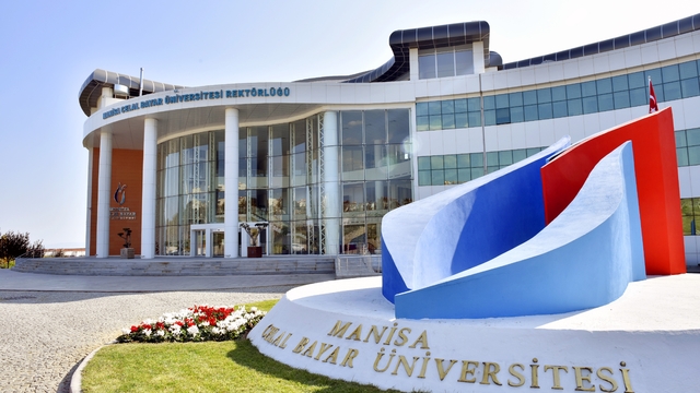 MCBÜ'de yeni öğrenciler için hazırlıklar başladı