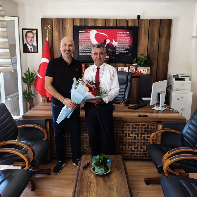 Başkan Arıkan, İlçe Milli Eğitim Müdürü Uğurlu ile görüştü