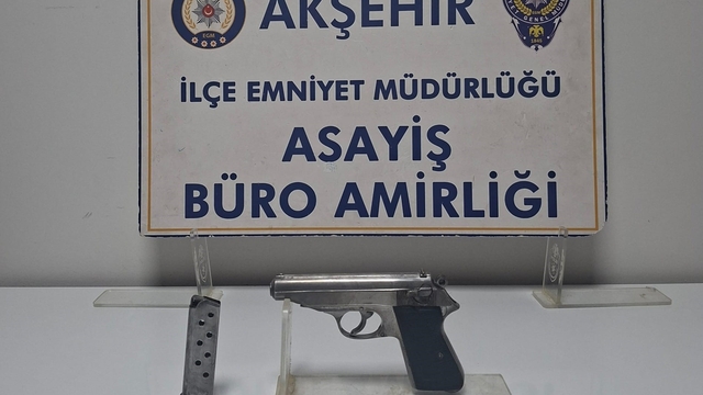Polis düğünü izledi, havaya ateş eden şahsı suçüstü yakaladı