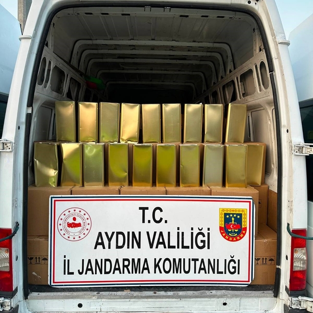 Kuyucak'ta 780 bin TL değerinde taklit zeytinyağı ele geçirildi