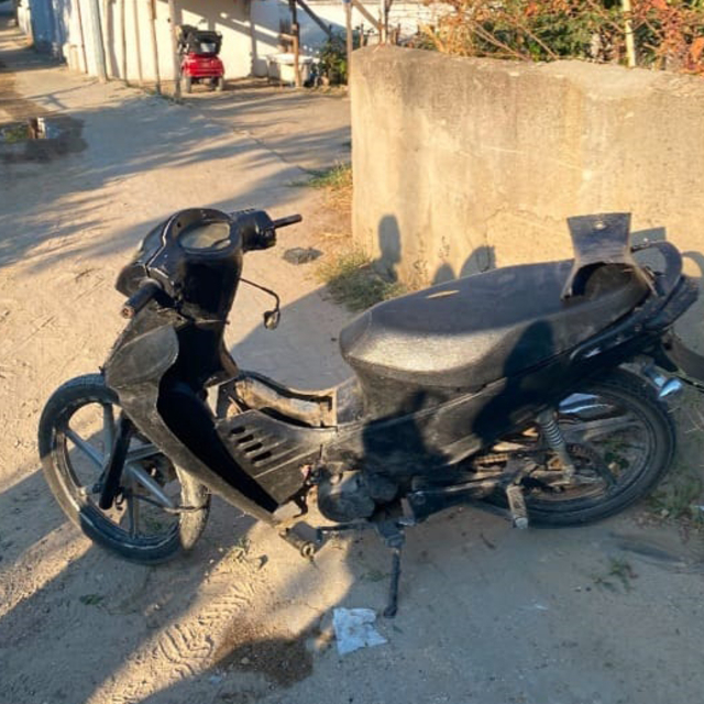 Plakasız motosikletin ehliyetsiz sürücüsüne 86 bin lira ceza