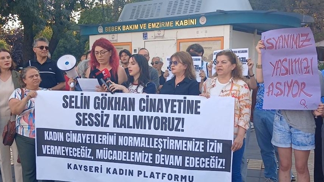 Kayseri'de öldürülen Selin için 'sesiz kalmıyoruz' eylemi