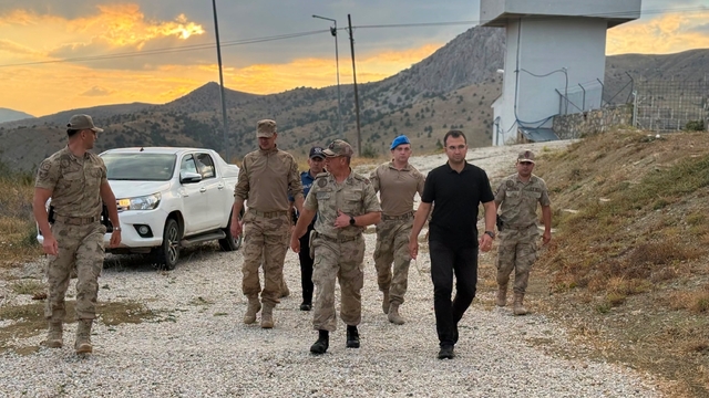 Refahiye Kaymakamı Taşkıran, jandarmanın çalışmalarını yerinde inceledi