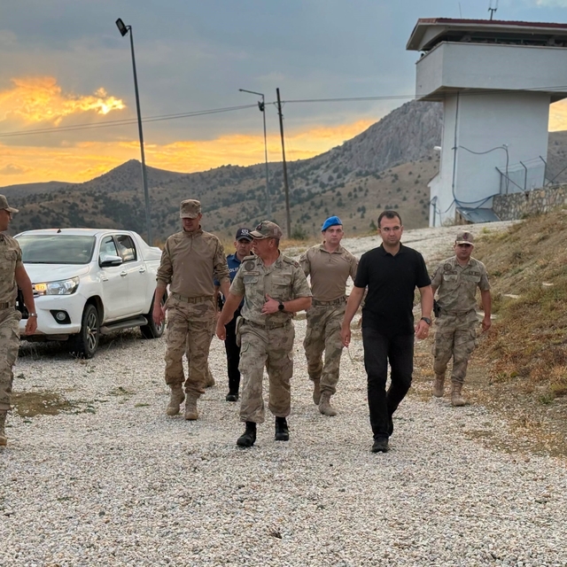 Refahiye Kaymakamı Taşkıran, jandarmanın çalışmalarını yerinde inceledi