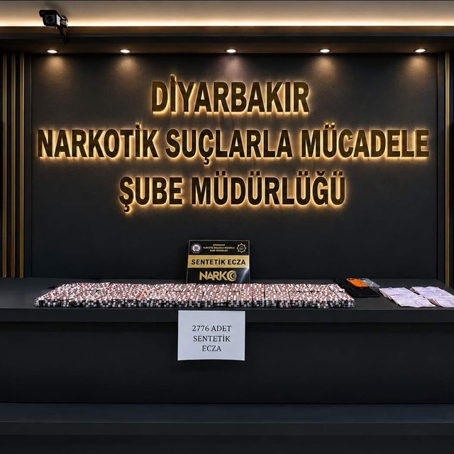 Diyarbakır'da 2 bin 776 adet sentetik ecza maddesi ele geçirildi: 1 tutukla...