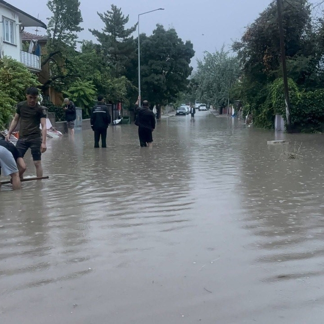 Meteoroloji'den Erzincan ve Bayburt'a sağanak uyarısı