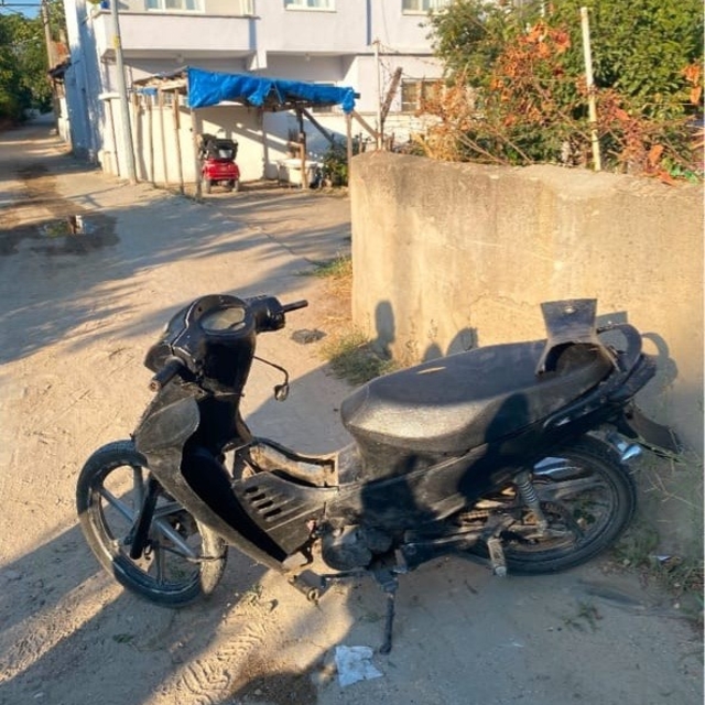 Plakasız ve ehliyetsiz sürücüye 86 bin lira ceza