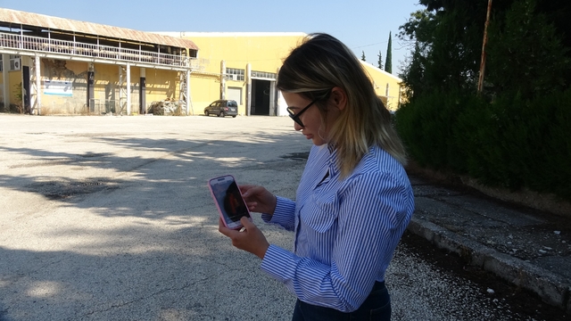 Sokaktan gelen sesi iki gün boyunca takip etti, duyarlılığı yavru kediyi ölümden kurtardı
Yavru kedinin sesini duydu, sokak sokak arayıp aracın motorunda buldu
Ayşe Tetik: "Fark etmeseydik ve araba çalışsaydı kedi paramparça olabilirdi"