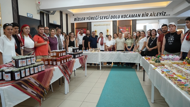 Özel öğrencilerin ürünleri satışa çıktı: Emekleri mutluluğa dönüştü
