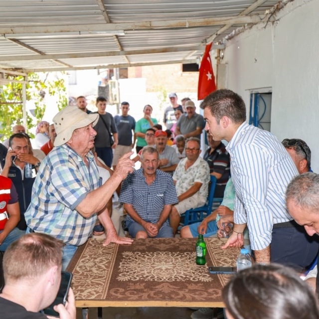 Başkan Mandalinci saha çalışmalarını Karaova'da sürdürdü