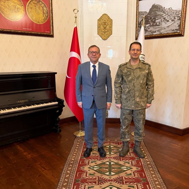 Kars 14. Mekanize Piyade Tugay Komutanlığına atanan Tuğgeneral Çelik'ten Va...