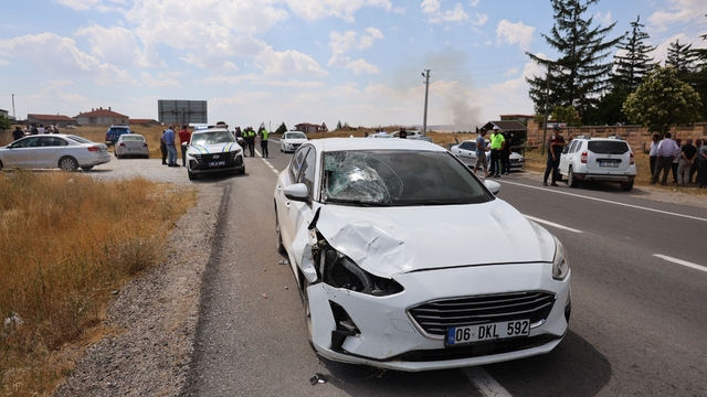 Otomobilin çarptığı yaya hayatını kaybetti