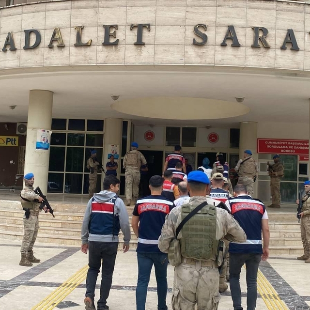 Şanlıurfa'da göçmen kaçakçılığı şüphelileri adliyede