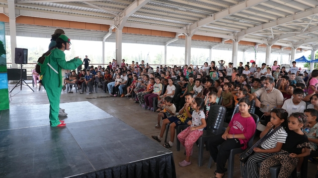 Şehitkamil'de çocukların neşesi mahallelere taşındı
Hacıbaba'da çocuklar gönüllerince eğlendi