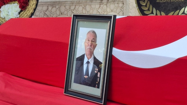 Didimli Kıbrıs Gazisi askeri törenle son yolculuğuna uğurlandı