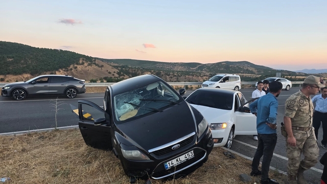 Bingöl'de trafik kazası: 3 yaralı