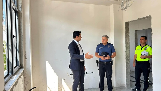 Kemah'ta İlçe Emniyet Amirliği hizmet binası inşaatı sürüyor