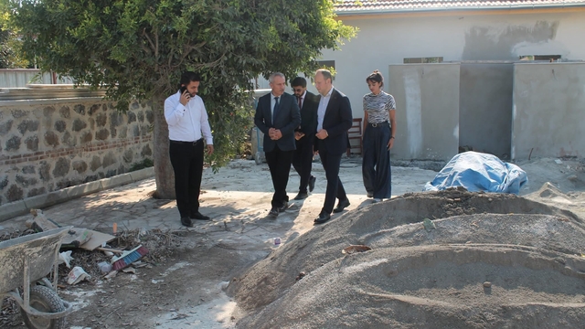 Erzin Mustafalı Camii'ndeki restorasyon çalışmaları sürüyor