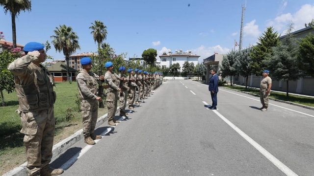 Vali Masatlı, Dörtyol'da komandolarla bir araya geldi