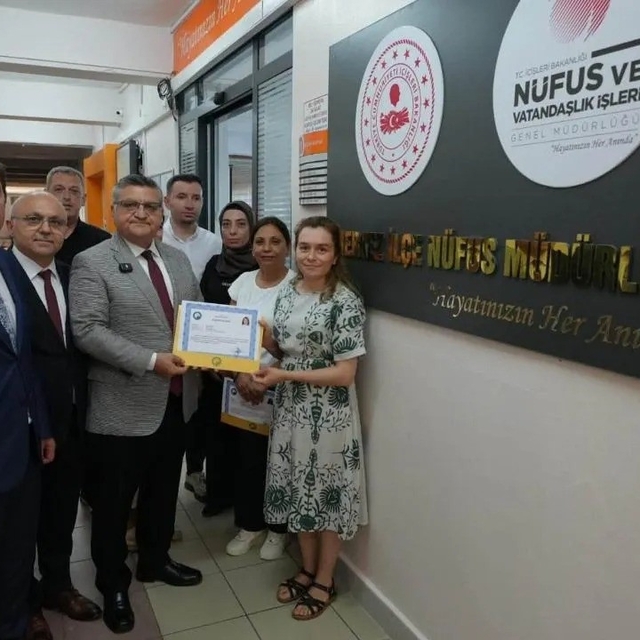 Sinop'ta rekor memnuniyet getiren kamu personeli ödüllendirildi