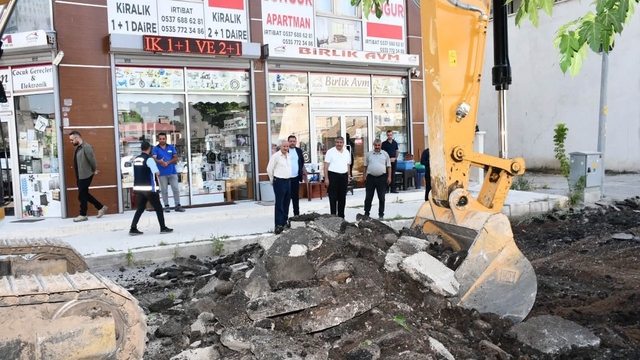Patnos Belediyesi'nden Atatürk Mahallesi'ne ulaşım yatırımı