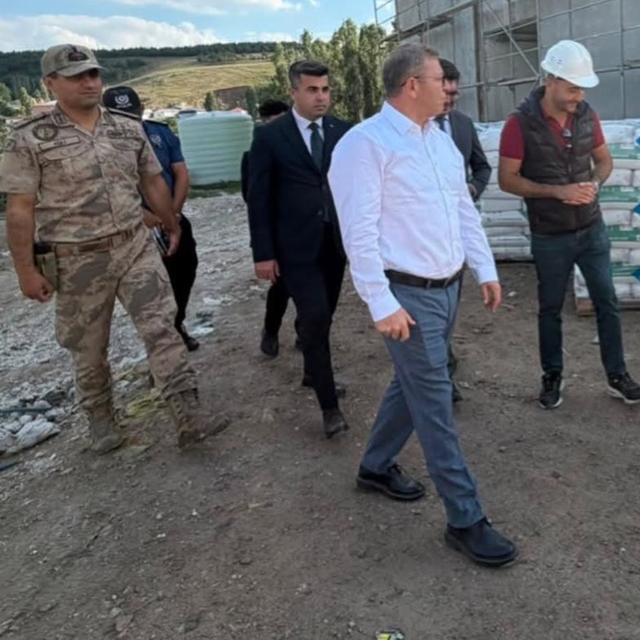 Kars Valisi Ziya Polat, Susuz'da incelemelerde bulundu