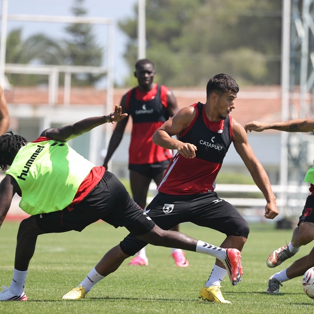 Samsunsor, zorlu Çaykur Rizespor deplasmanına hazırlanıyor