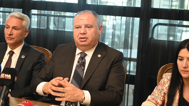 MHP'li Öztürk: Teröre giden kaynaklar bitsin, analar ağlamasın istiyoruz