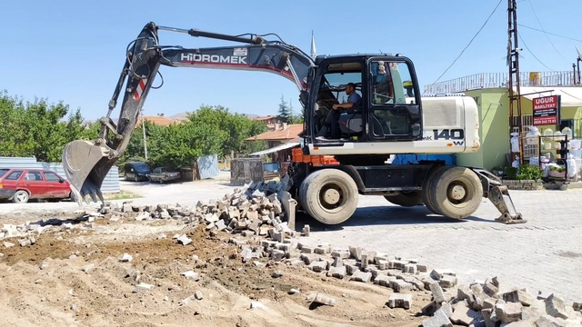 Sungurlu'da asfalt çalışmaları tam gaz devam ediyor