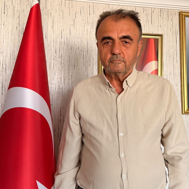 Sera zehirlenmesinde korkunç iddia
Domates hasadının ardından haşere ve zar...