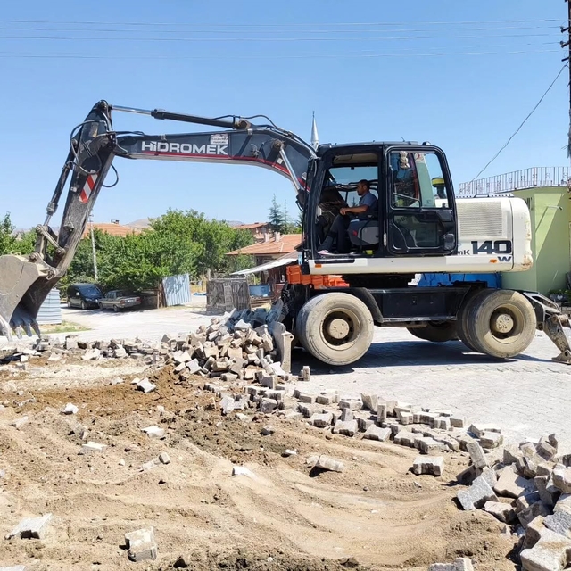 Sungurlu'da asfalt çalışmaları tam gaz devam ediyor
