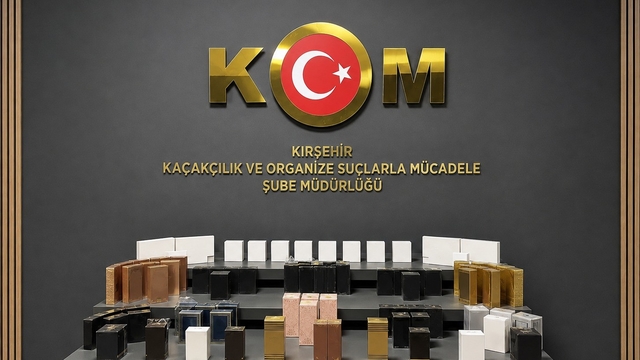 Kırşehir'de kaçak parfüm ve elektronik ürün ele geçirildi