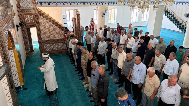 Derik'te 2 TIR'ın karıştığı kazada ölen 21 kişi için mevlit okutuldu