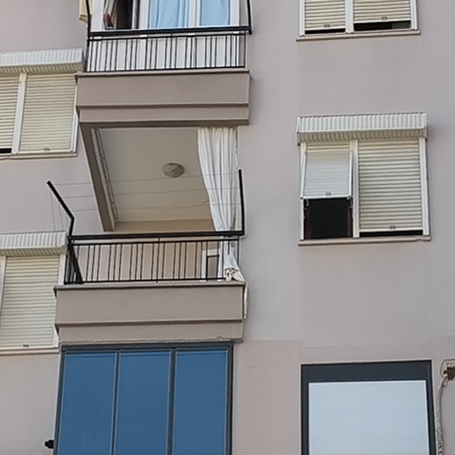 Antalya'da yaşlı anne ve kızı aynı evde ölü bulundu