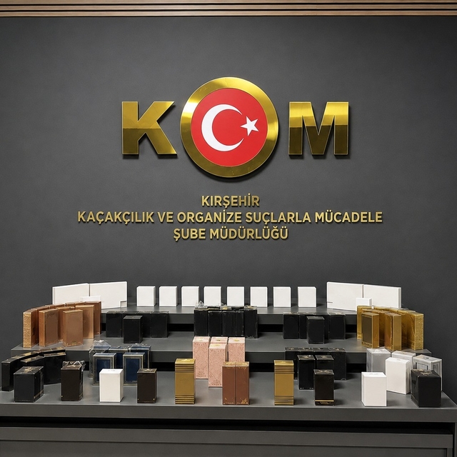 Kırşehir'de kaçak parfüm ve elektronik ürün ele geçirildi