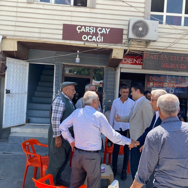 Kaymakam Özer, esnafla bir araya geldi