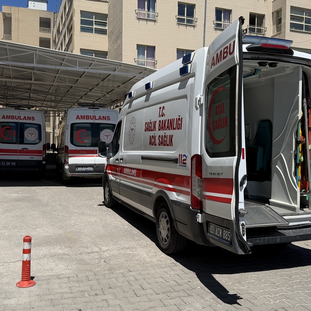 Siverek'te bıçaklı kavga: 1 yaralı