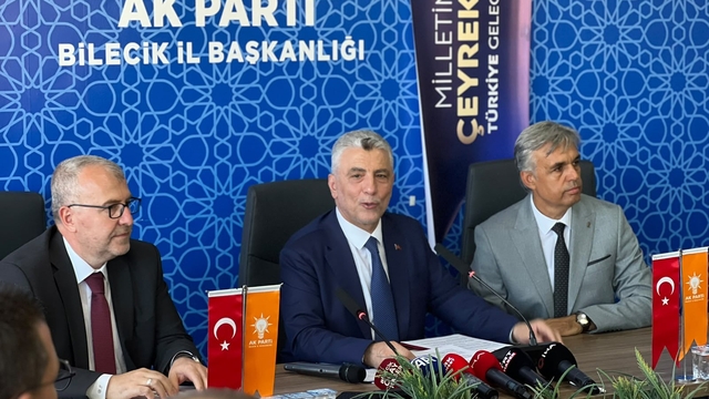 Bakan Bolat: "Sanayilerimiz bütün sektörlerde dünya liginde ilk 10'un arasına girmeyi başardı"
"Milli gelirde dünyada 21'inci sıralardan 16'ncı sıraya yükseldik"