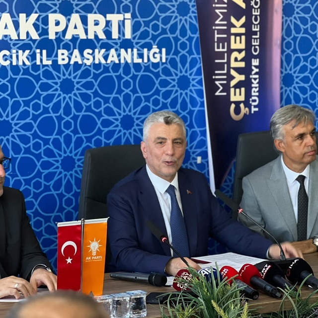Bakan Bolat: "Sanayilerimiz bütün sektörlerde dünya liginde ilk 10'un arası...