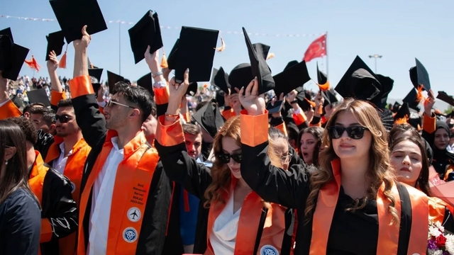 EBYÜ'ye 4 bin 148 yeni öğrenci