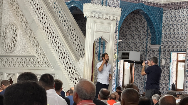 Iğdır'da Cuma hutbesi işaret diliyle de anlatıldı