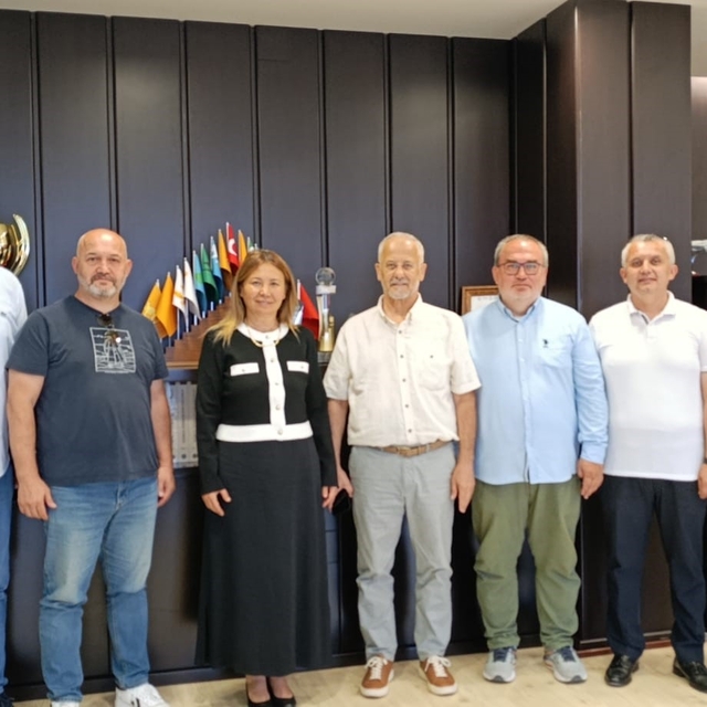 Rektör Aydın: "Medya, üniversitenin toplumla buluşmasında önemli"