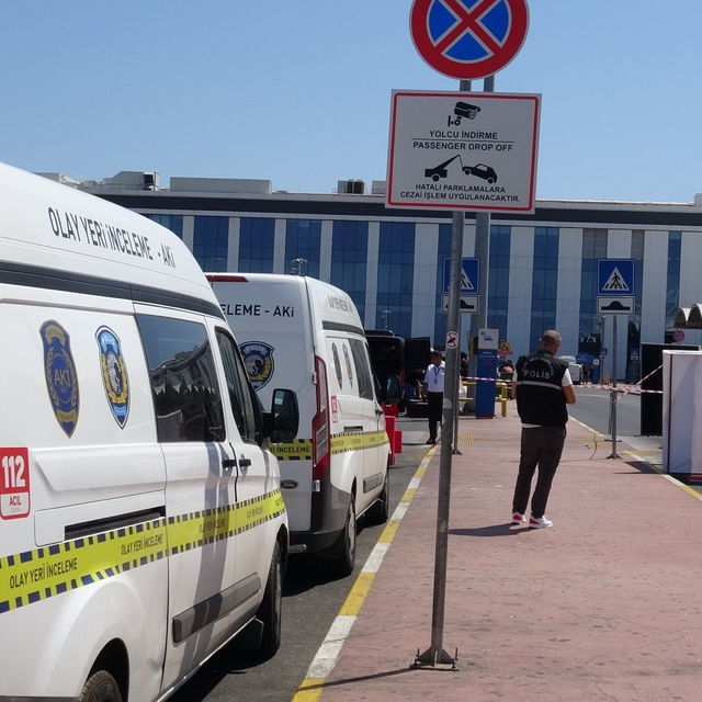 Emekli polis memuru, cinayeti işlemeden önce kadının evine gitmiş