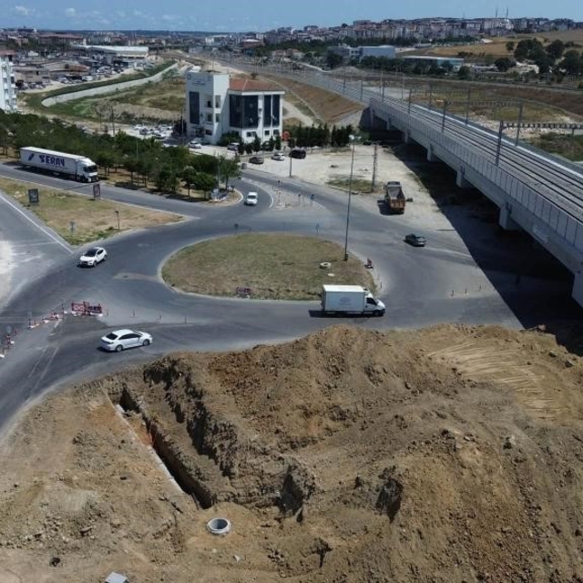 Çerkezköy'de ulaşım için kapsamlı düzenleme: Köprü altındaki sorun çözülüyo...